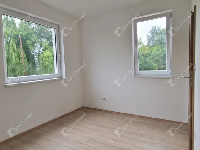 Eladó lakás Miskolc, Hejőcsaba 71 nm