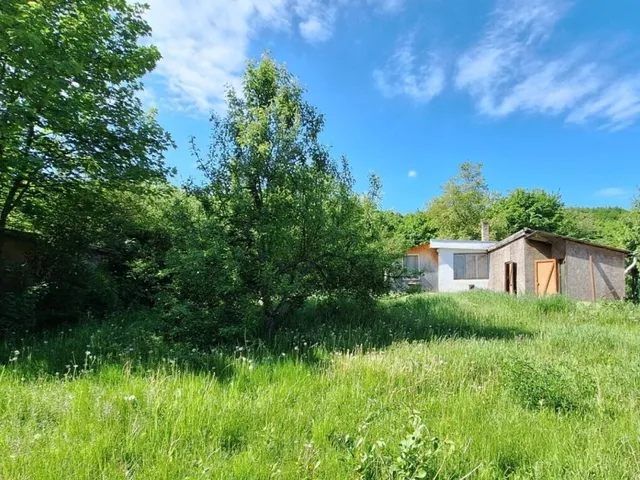 Eladó telek Miskolc, Pereces 682 nm