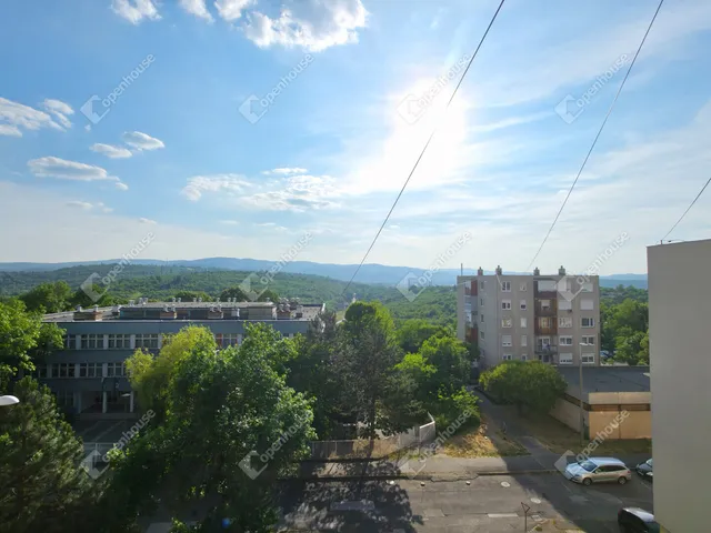 Eladó lakás Miskolc, Avas 55 nm