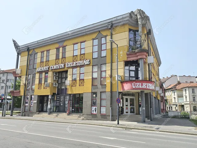 Kiadó kereskedelmi és ipari ingatlan Miskolc, Belváros 41 nm