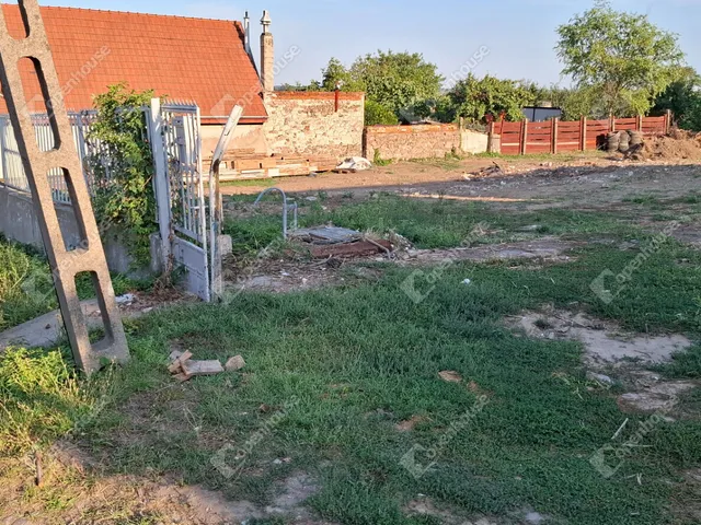 Eladó telek Sátoraljaújhely 658 nm