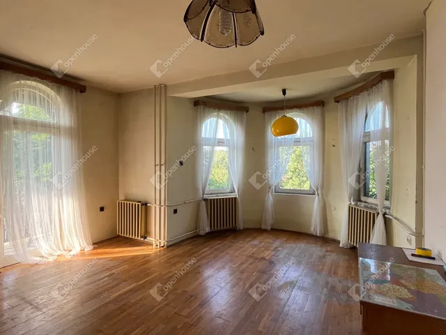Eladó ház Harsány 160 nm