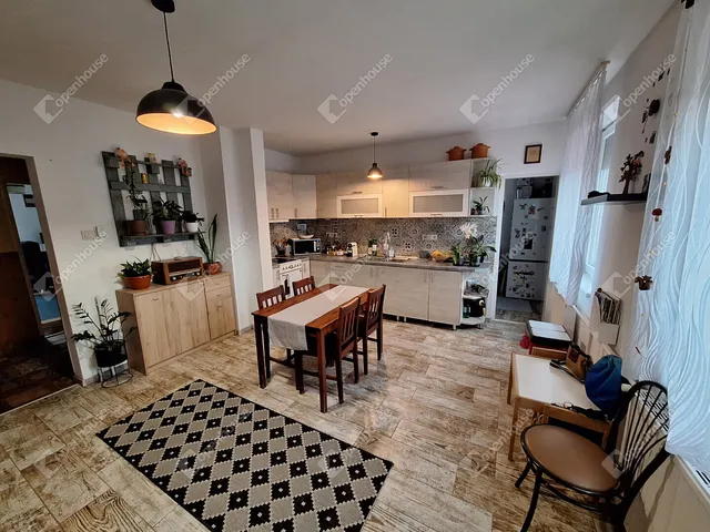 Eladó ház Sajólád 105 nm