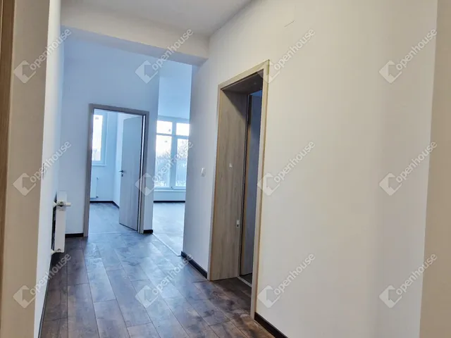 Eladó lakás Miskolc, Diósgyőr 99 nm