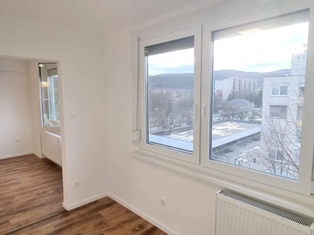 Kiadó lakás Miskolc, Bulgárföld 35 nm