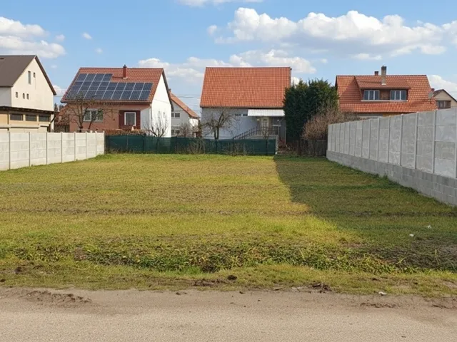 Eladó telek Felsőzsolca 630 nm