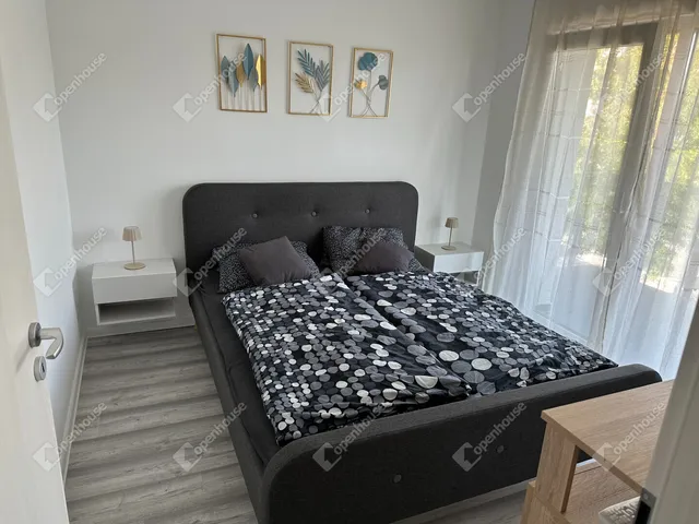 Eladó lakás Siófok, Aranypart 58 nm