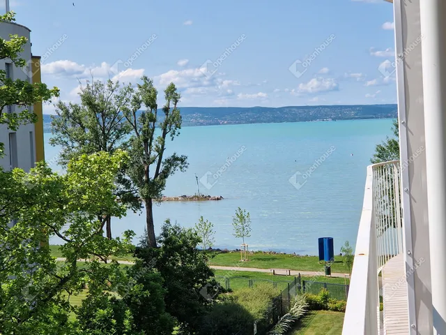 Eladó lakás Siófok, Ezüstpart 82 nm