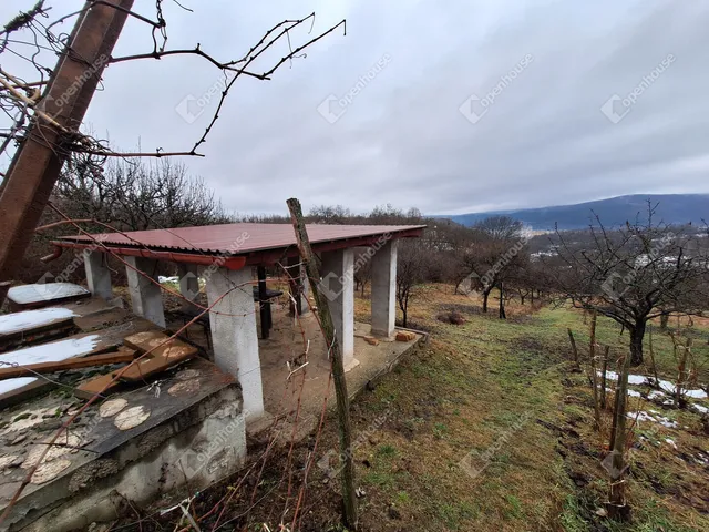 Eladó telek Miskolc, Diósgyőr 1815 nm