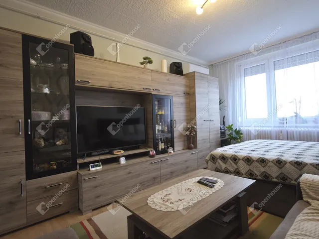 Eladó lakás Miskolc, Avas 61 nm