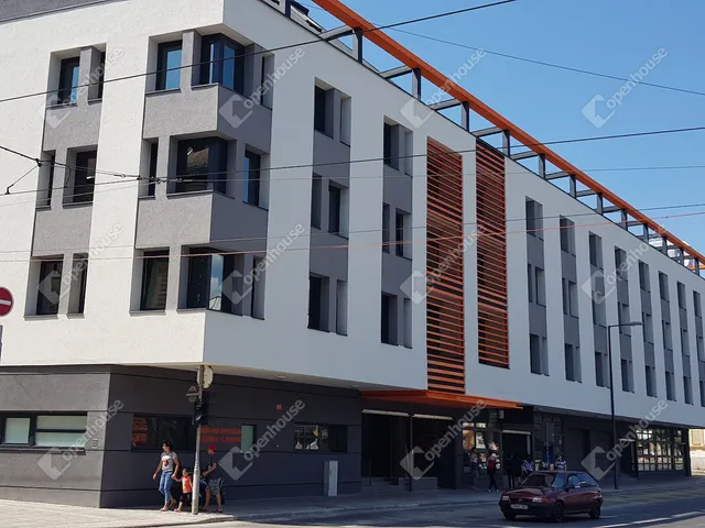 Kiadó kereskedelmi és ipari ingatlan Miskolc, Belváros 21 nm