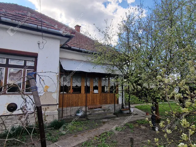 Eladó ház Onga 84 nm