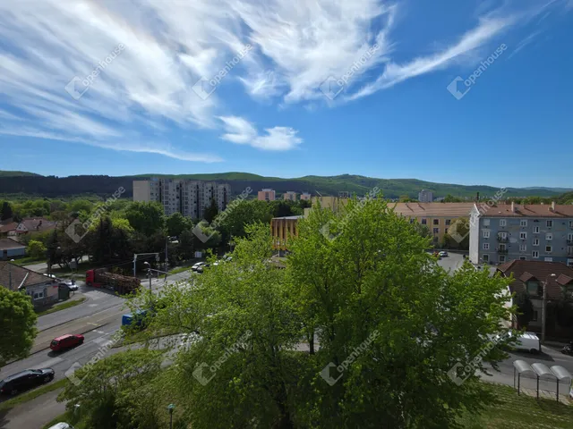 Eladó lakás Miskolc, Bulgárföld 35 nm