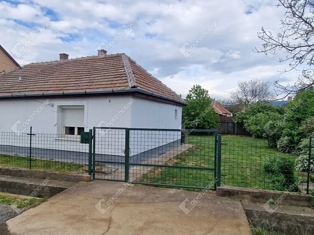 Eladó ház Abaújszántó 88 nm