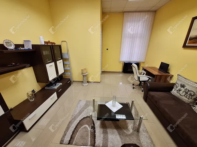 Eladó lakás Miskolc, Belváros 32 nm