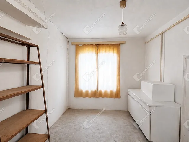 Eladó telek Eger, Károlyváros 382 nm