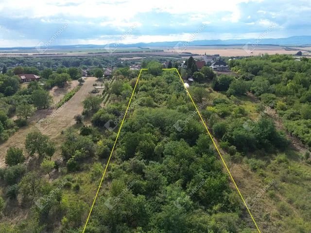 Eladó telek Emőd 7541 nm
