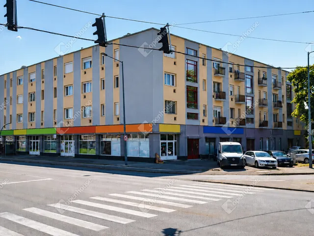 Eladó lakás Miskolc, Selyemrét 57 nm