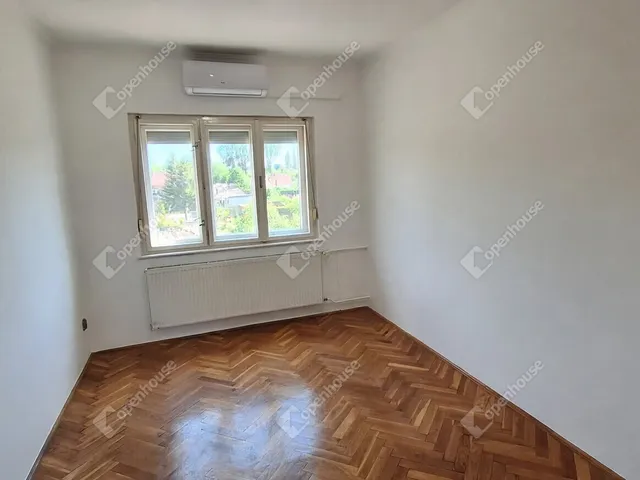 Eladó lakás Szerencs 73 nm