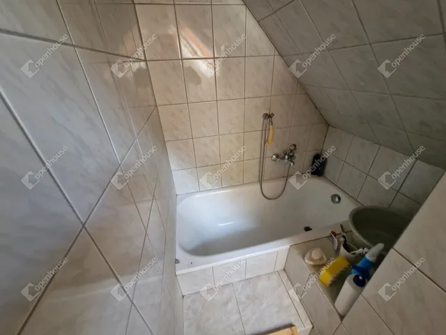 Eladó kereskedelmi és ipari ingatlan Nagykanizsa 153 nm