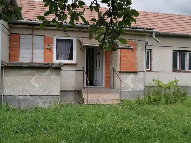 Eladó ház Tornyiszentmiklós 88 nm