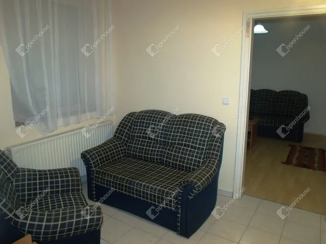 Eladó ház Pacsa 200 nm