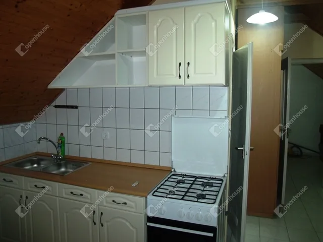 Eladó ház Pacsa 200 nm