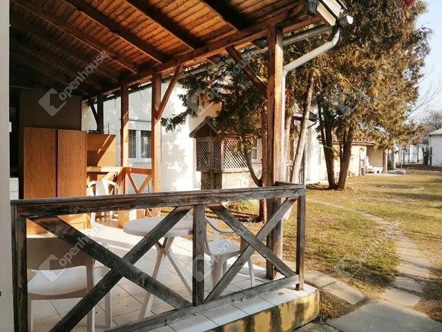 Eladó ház Pacsa 200 nm