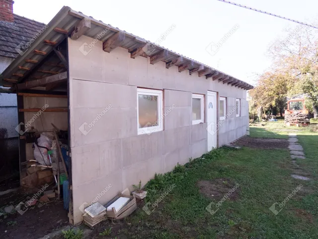 Eladó ház Csörnyeföld 100 nm