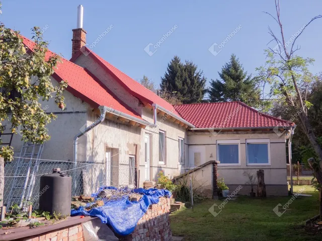 Eladó ház Csörnyeföld 100 nm