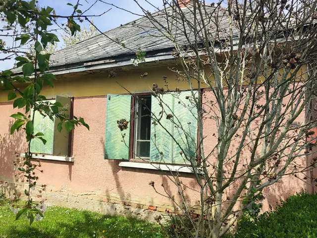 Eladó ház Csörnyeföld 65 nm
