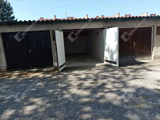 Eladó garázs Nagykanizsa 15 nm