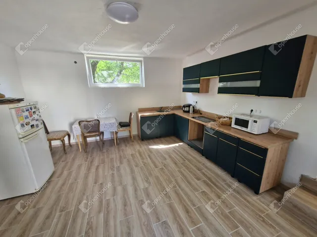 Eladó ház Csörnyeföld 80 nm