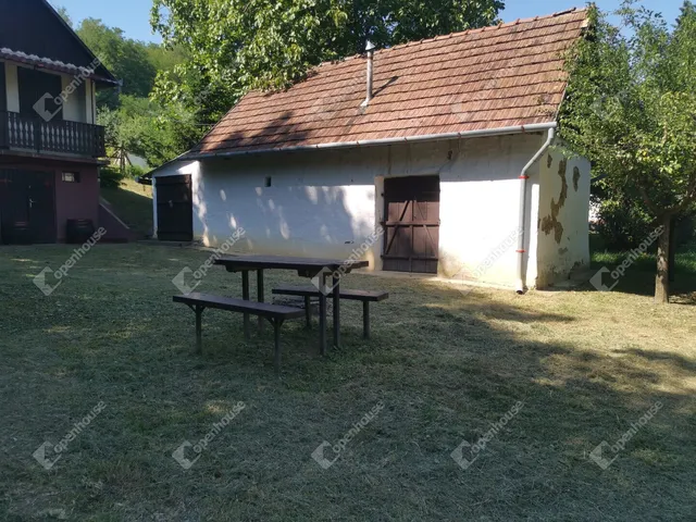 Eladó üdülő és hétvégi ház Homokkomárom 60 nm