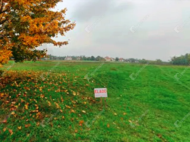 Eladó telek Kemestaródfa 1124 nm