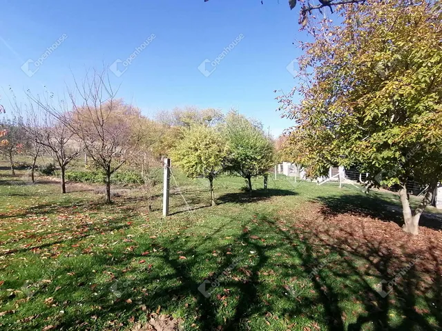 Eladó üdülő és hétvégi ház Pacsa 77 nm