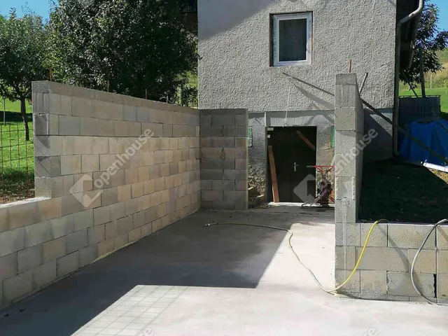 Eladó üdülő és hétvégi ház Pacsa 77 nm