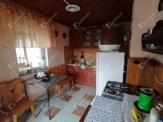 Eladó üdülő és hétvégi ház Pacsa 77 nm