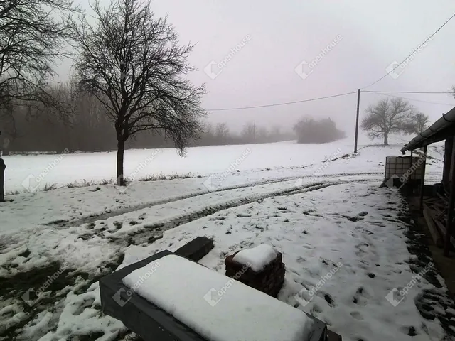 Eladó üdülő és hétvégi ház Pacsa 56 nm