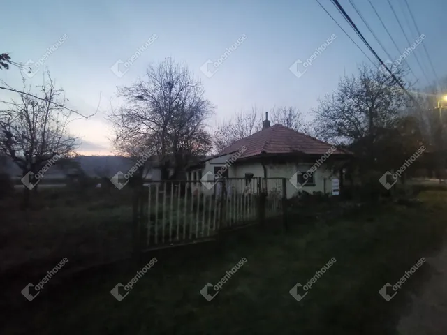 Eladó ház Hahót 58 nm