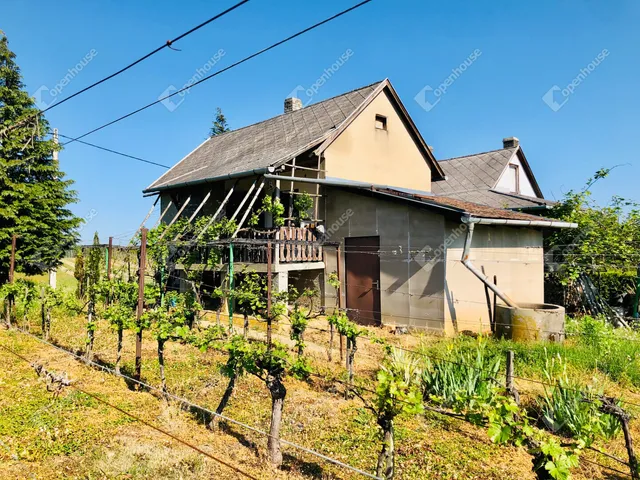 Eladó üdülő és hétvégi ház Belezna 68 nm