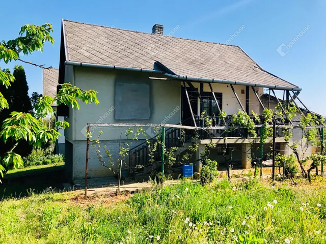 Eladó üdülő és hétvégi ház Belezna 68 nm