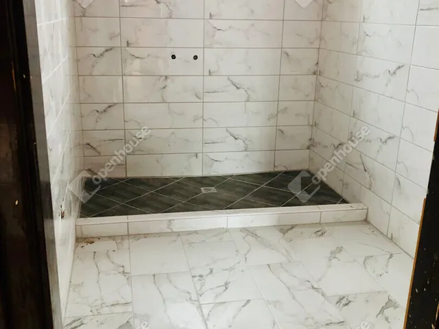 Eladó ház Letenye 263 nm