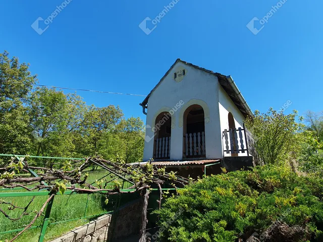 Eladó nyaraló Felsőrajk 30 nm