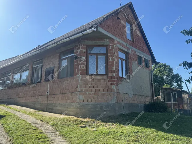 Eladó ház Miháld 200 nm
