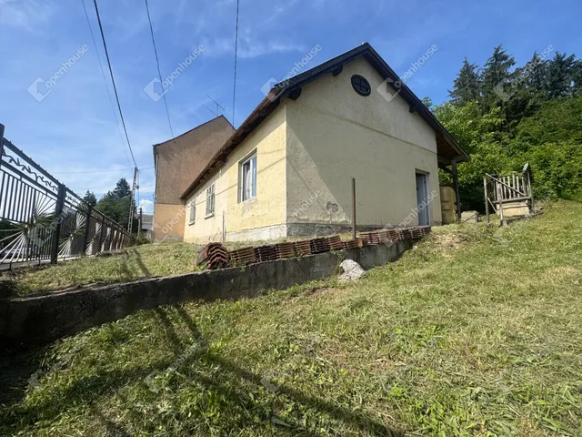 Eladó ház Nagybakónak 90 nm