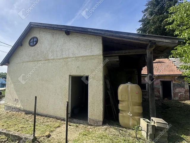 Eladó ház Nagybakónak 90 nm