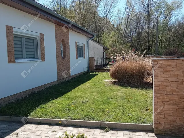 Eladó ház Sormás 188 nm
