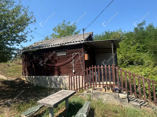 Eladó nyaraló Nagykanizsa 8 nm