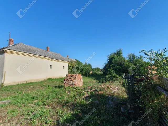 Eladó telek Gyékényes 1403 nm